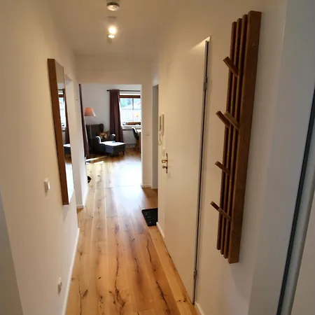 Lejlighed Isarkindl -402- *